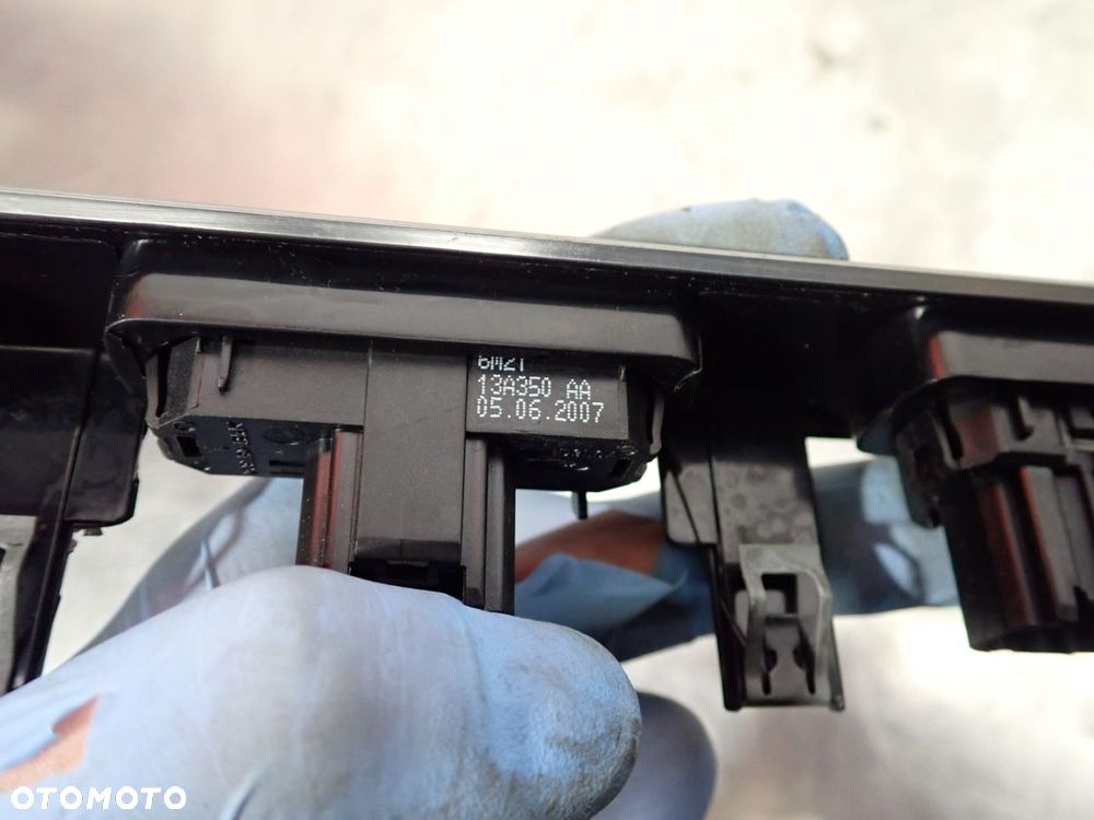 DEKOR KONSOLI PRZEŁĄCZNIKI FORD S-MAX I 6M21-U045F02-LDSME3   6M21-13A350-AA  6M21-2C418-BD  6M21-18K574-AB - 12