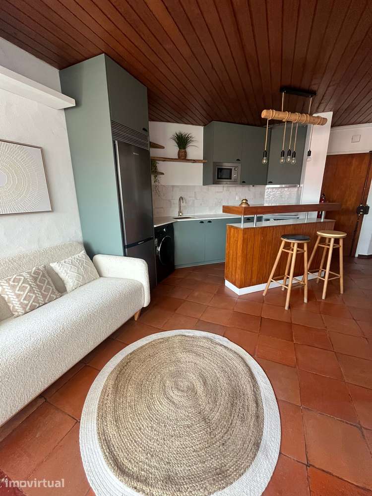 Apartamento T2 a 1 minuto da Praia das Maçãs (Colares, Sintra) - Grande imagem: 3/12