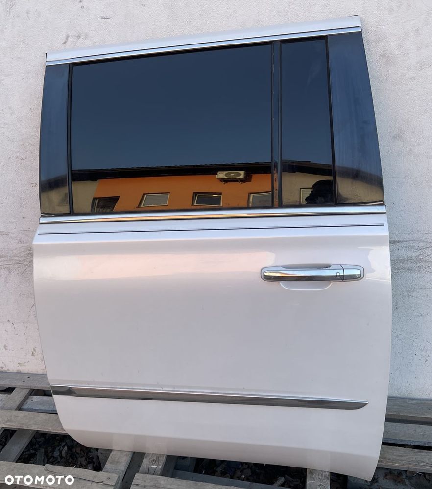 O3 CADILLAC ESCALADE IV 2014 - ESV LWB DRZWI TYLNE LEWE TYŁ SZYBA 23378567 - 2
