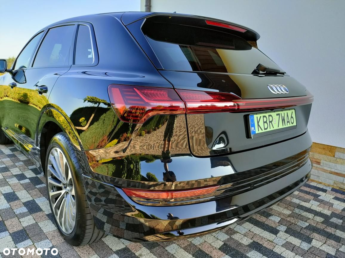 Audi e-tron 55 Quattro S Line - 14