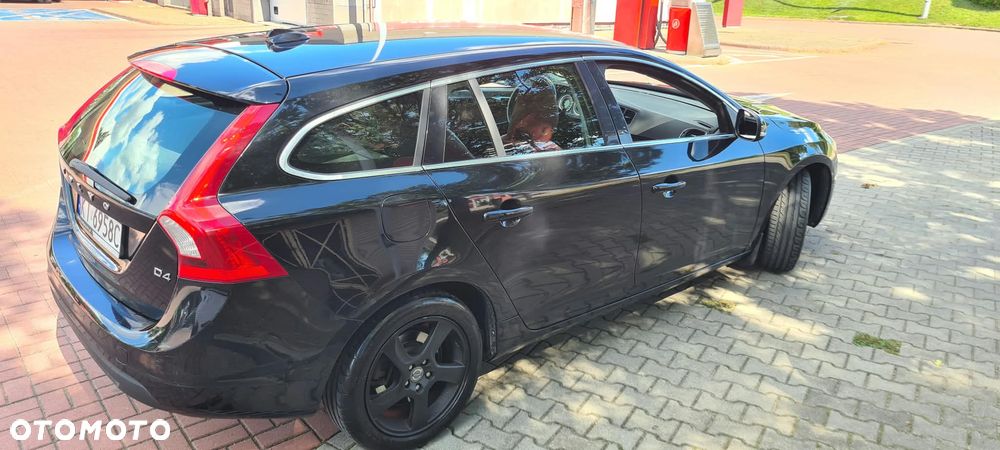 Volvo V60 - 13