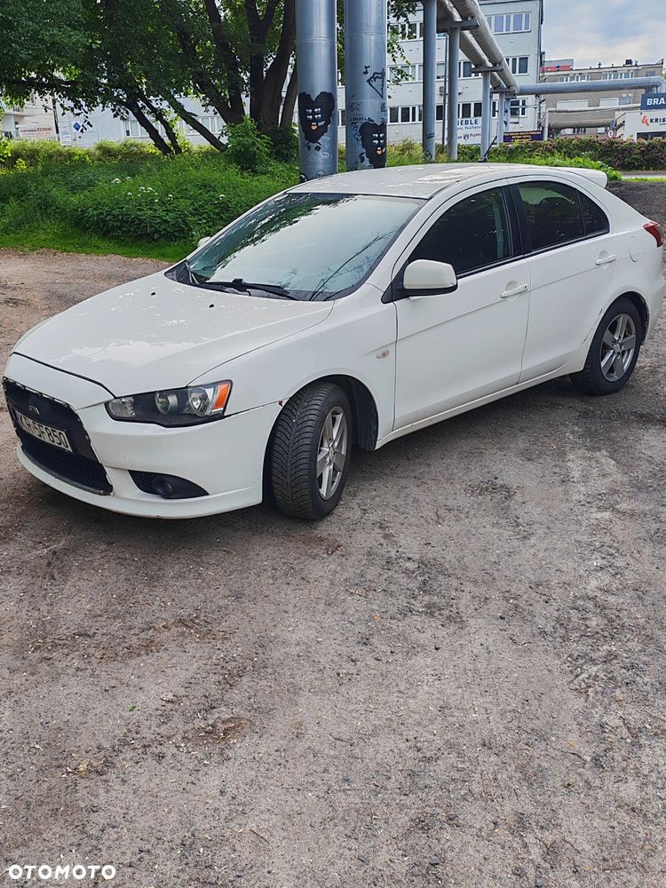 Mitsubishi Lancer 1.8 Invite - 6