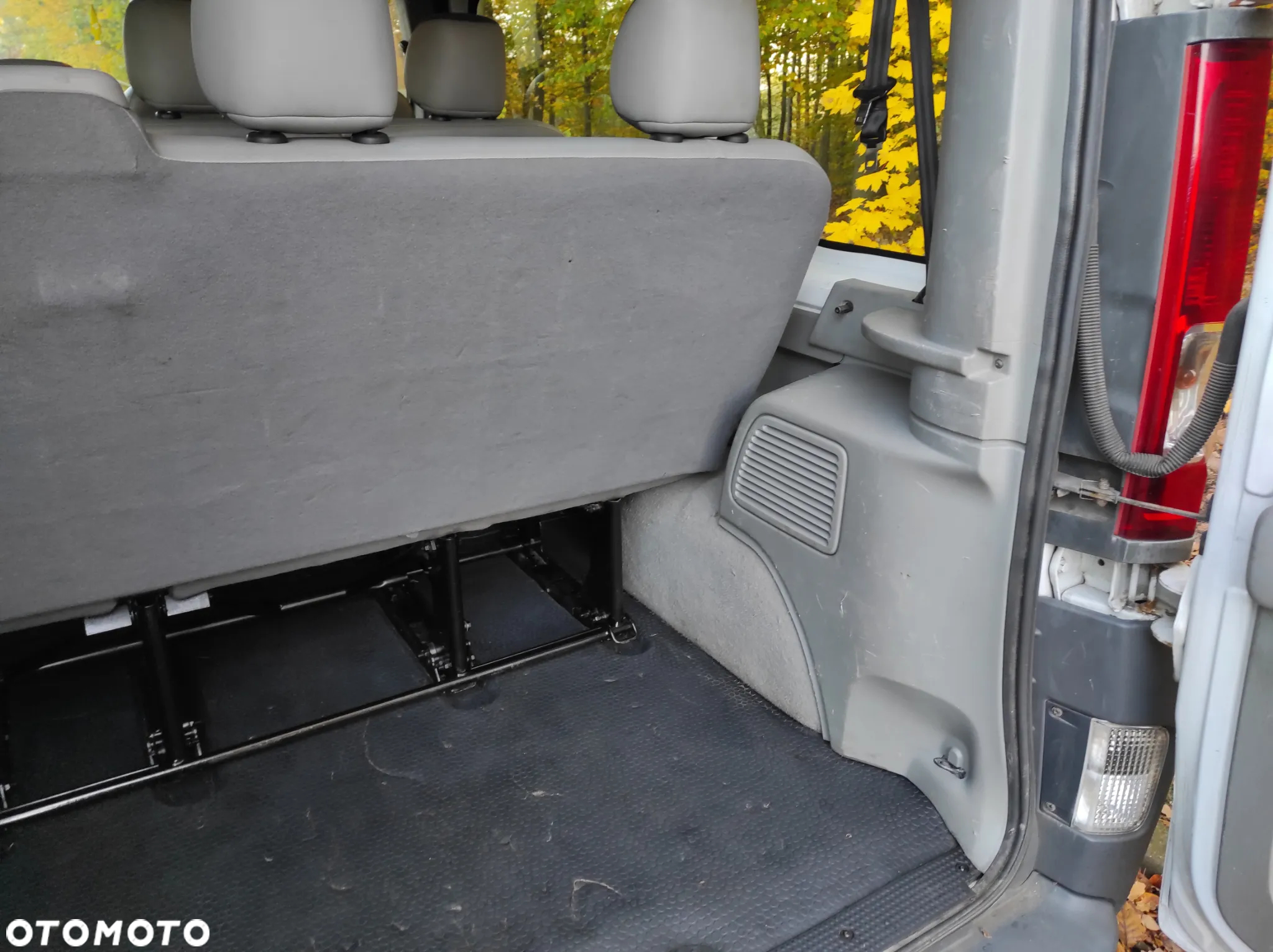 Opel Vivaro - 16