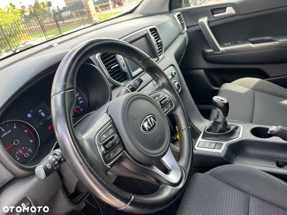 Kia Sportage 2,0 CRDI 2WD Vision - 12