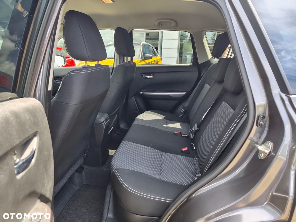 Suzuki Vitara - 17