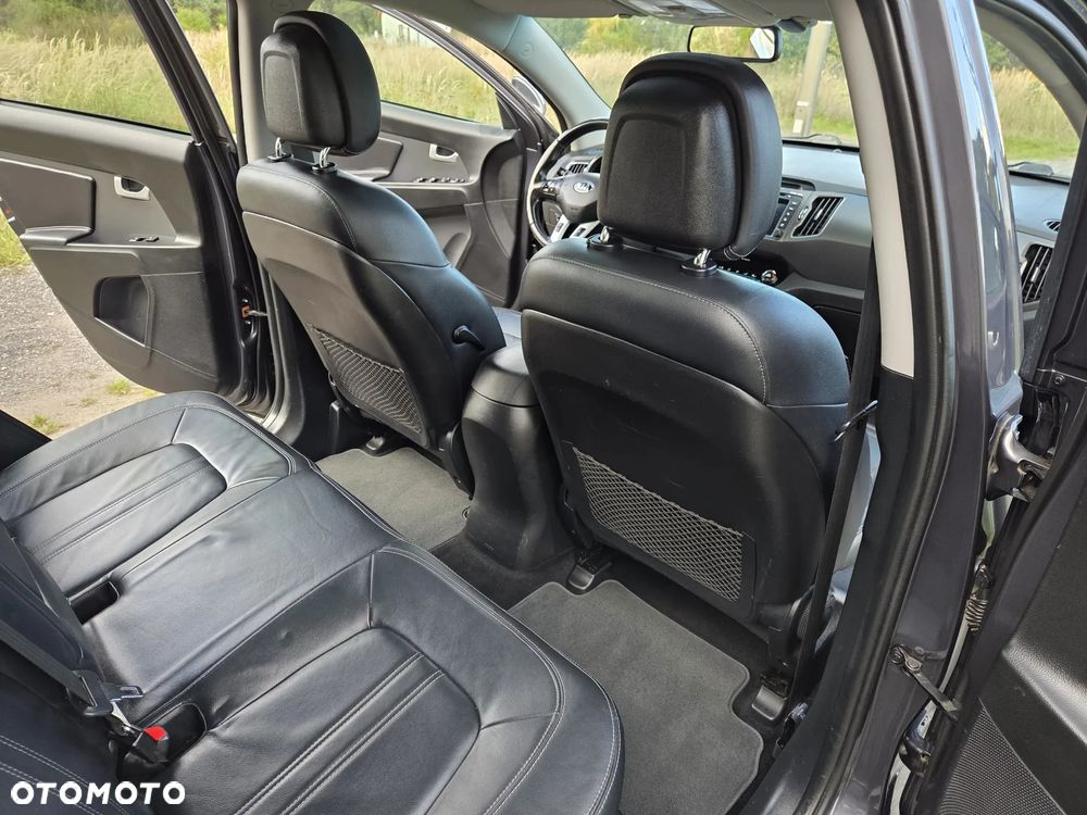 Kia Sportage 2.0 CRDI XL AWD - 28