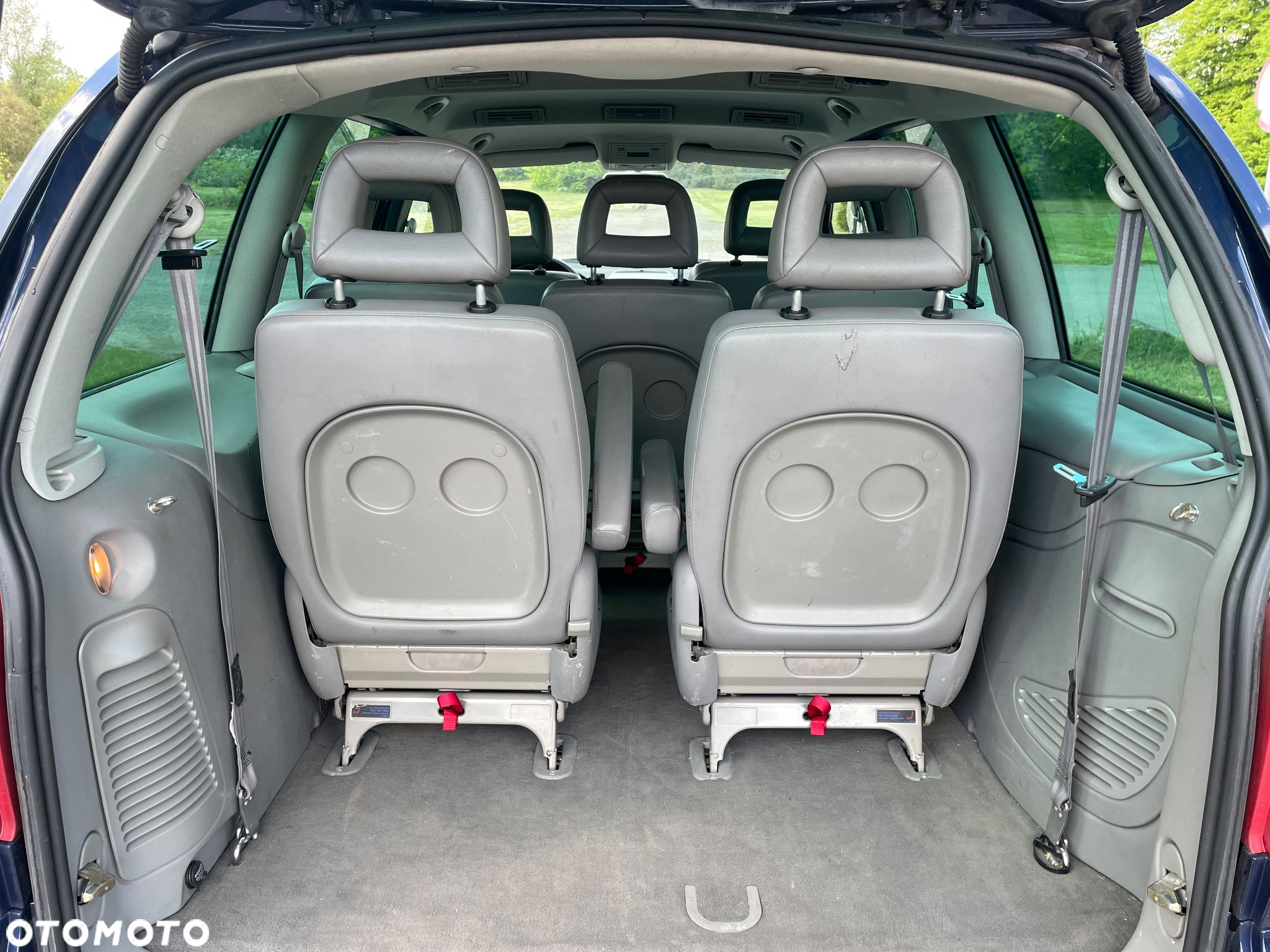 Volkswagen Sharan - 12