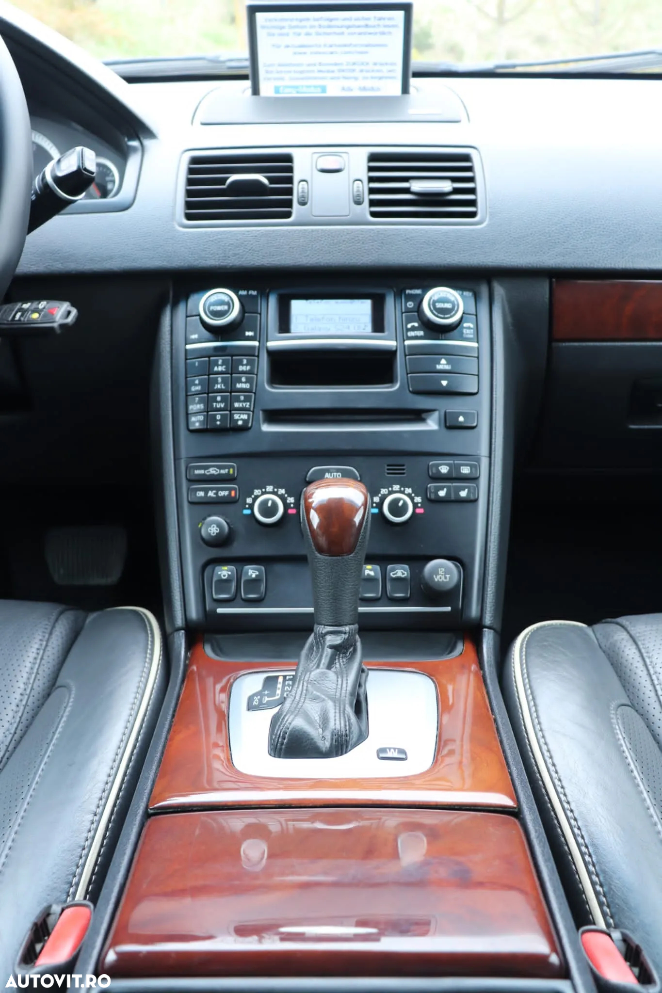 Volvo XC 90 D5 AWD Geartonic Executive - 12