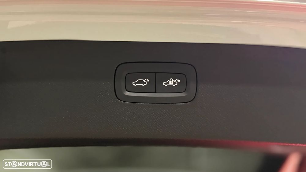 Volvo XC 90 T8 AWD Core - 43