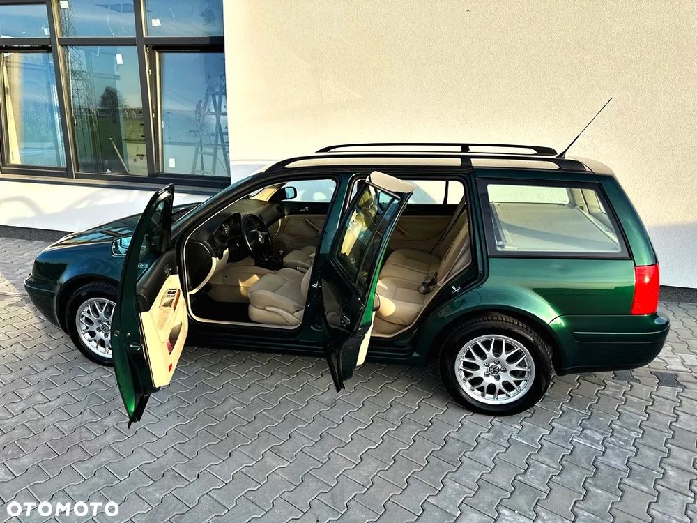 Volkswagen Bora 2.3 V5 - 1