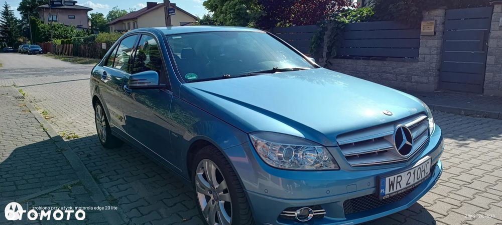 Mercedes-Benz Klasa C 180 CGI BlueEff Avantgarde - 3
