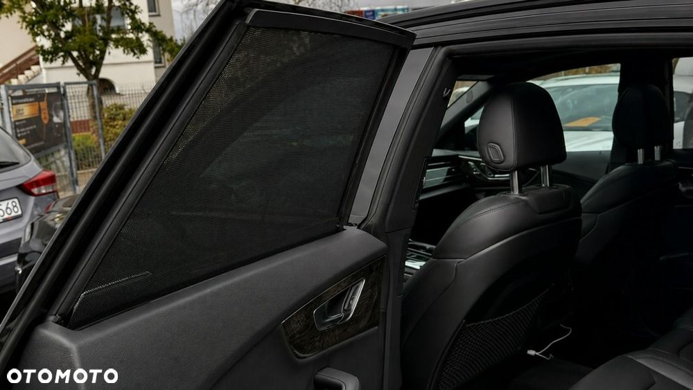 Audi Q8 - 22