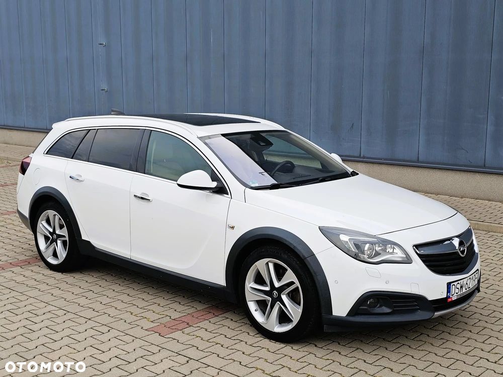Opel Insignia 2.0 SIDI Turbo 4x4 ecoFLEX Start/Stop Business Edition - 9