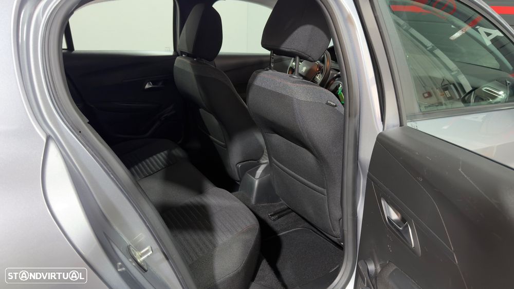 Peugeot 208 PureTech 100 Active - 15