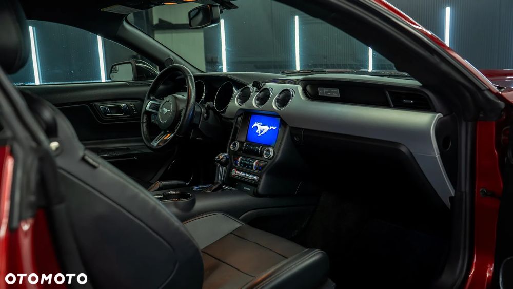 Ford Mustang 2.3 Eco Boost - 11
