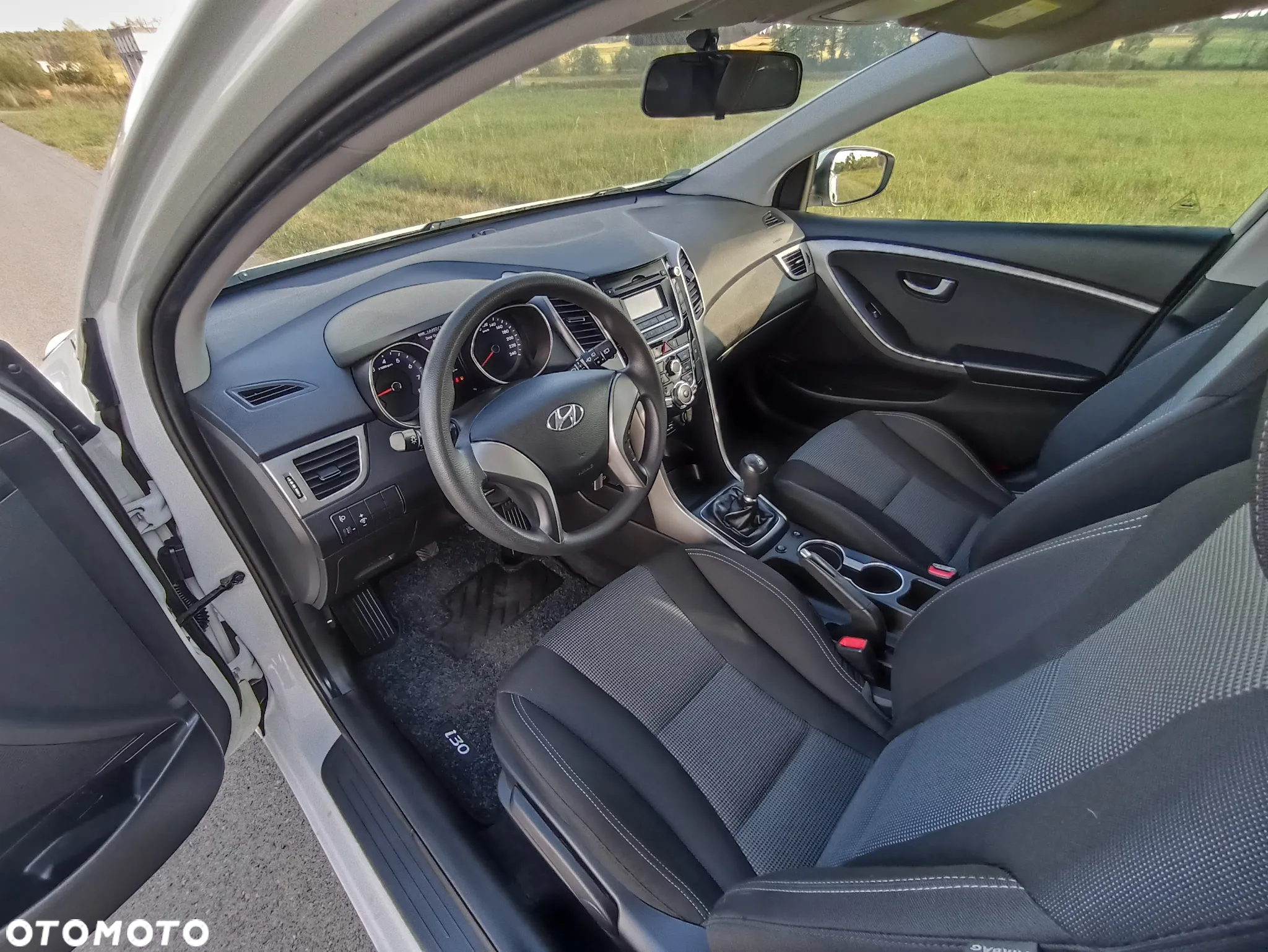 Hyundai i30 1.4 Premium - 9