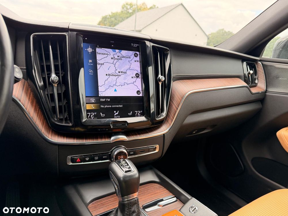 Volvo XC 60 T6 AWD Geartronic Inscription - 28