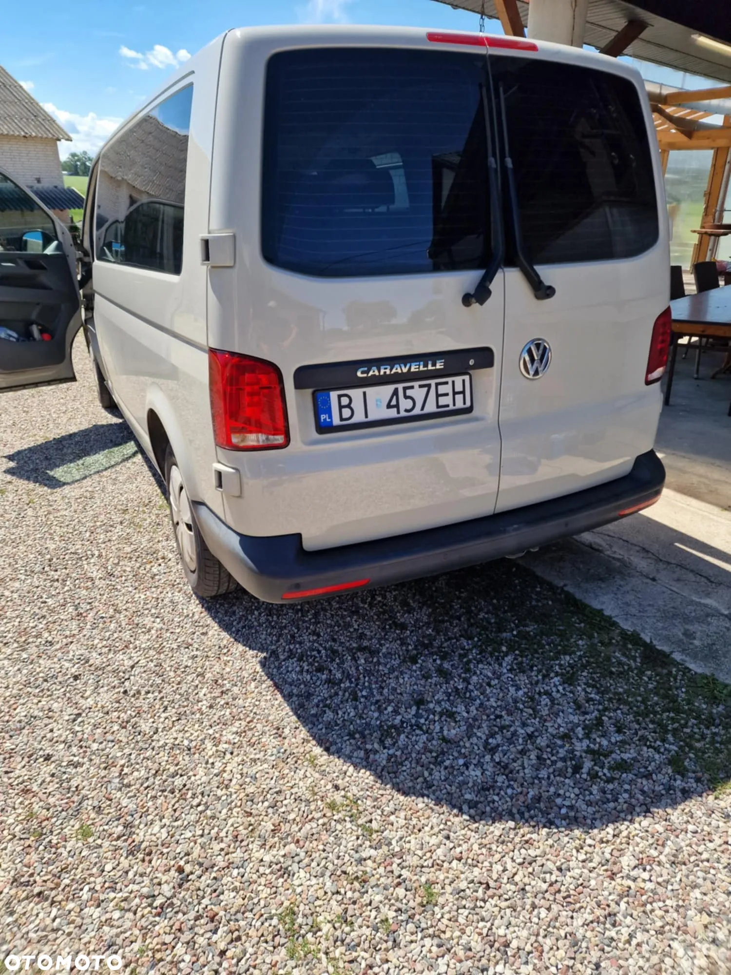 Volkswagen Caravelle - 6