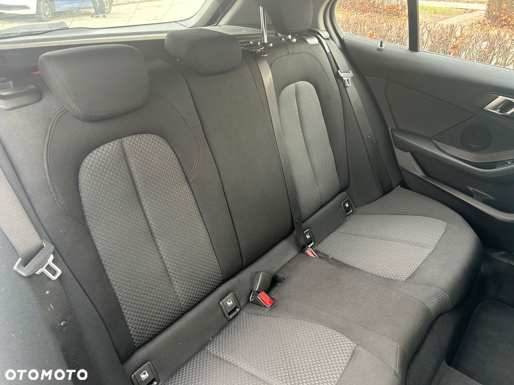 BMW Seria 1 118i Advantage - 16