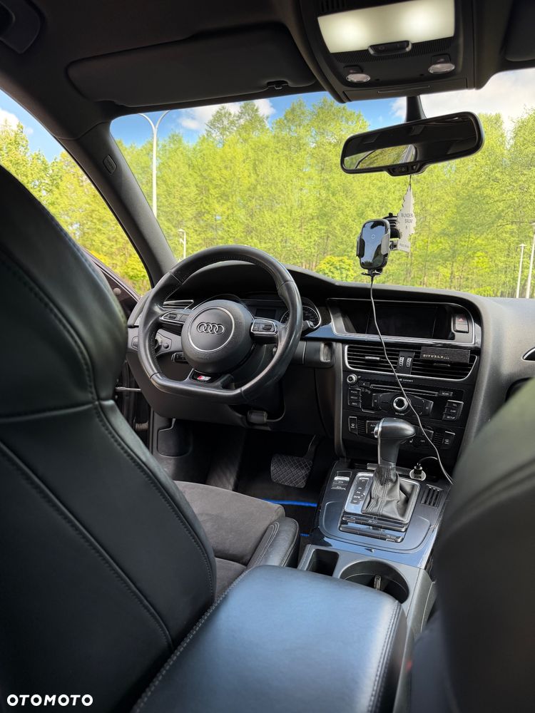 Audi A4 Limousine 2.0 TDI Quattro S tronic - 14