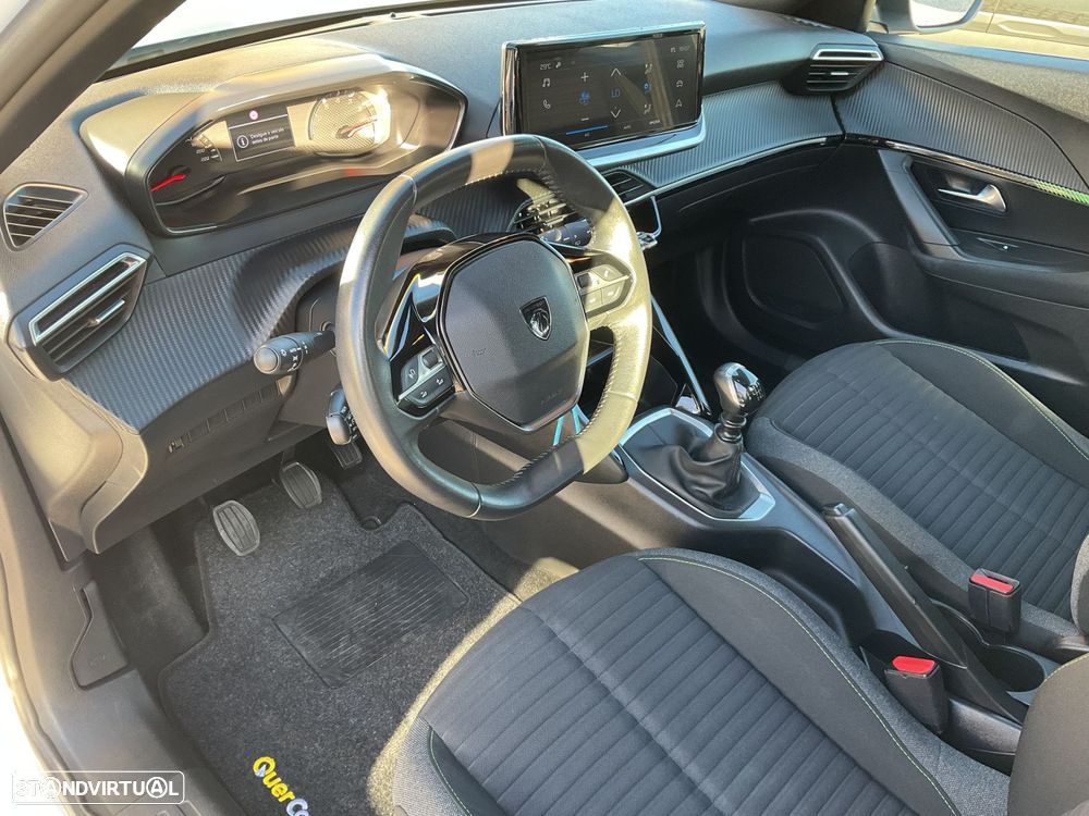 Peugeot 2008 1.2 PureTech Style - 21