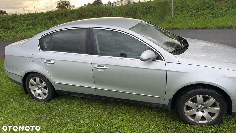 Volkswagen Passat 1.8 TSI Highline - 5