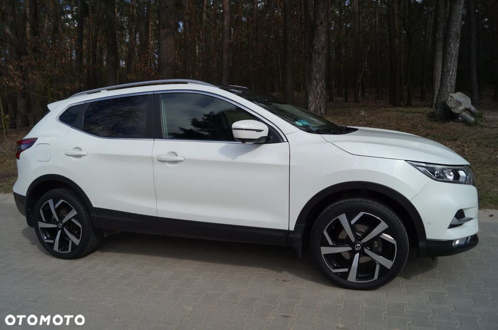 Nissan Qashqai 1.6 DIG-T Tekna+ - 3