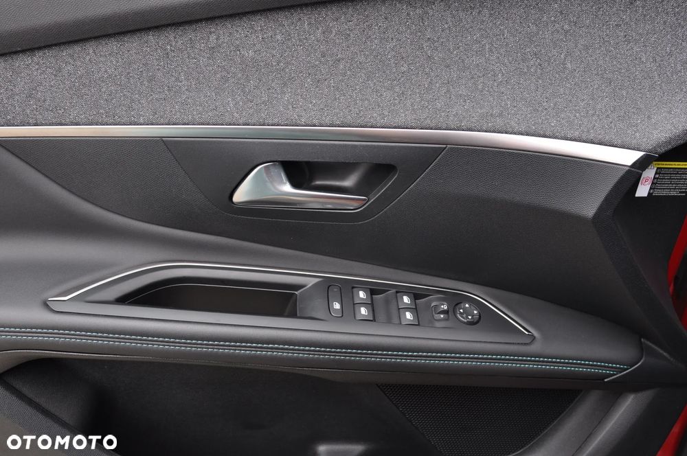 Peugeot 3008 1.2 PureTech Allure Pack S&S EAT8 - 15