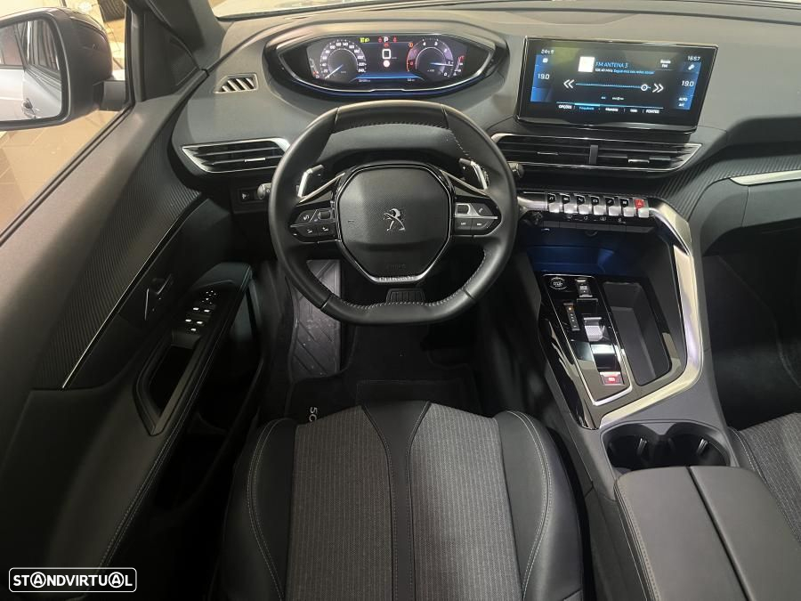 Peugeot 5008 1.5 BlueHDi Allure Pack EAT8 - 25