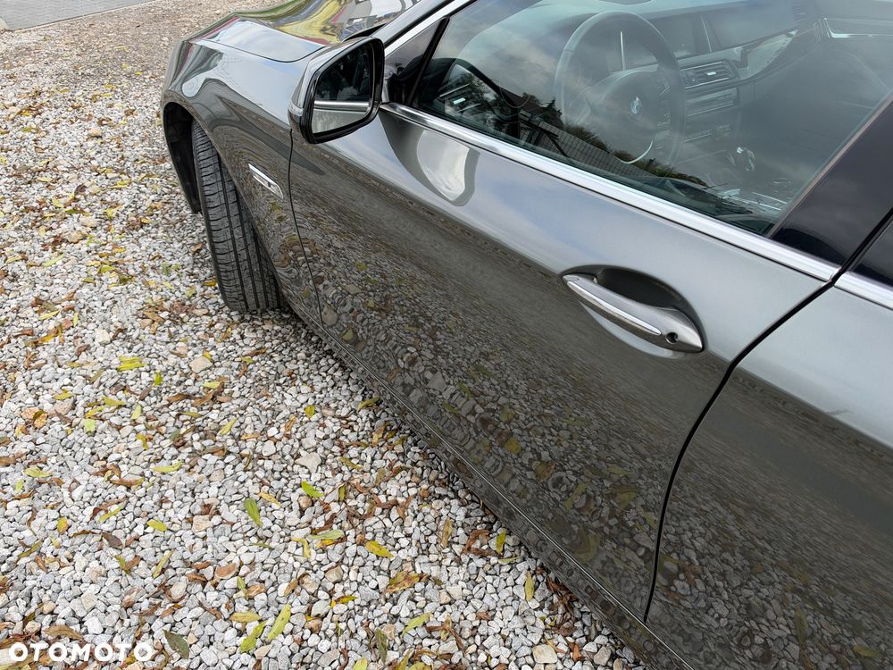 BMW Seria 5 528i xDrive Luxury Line - 19