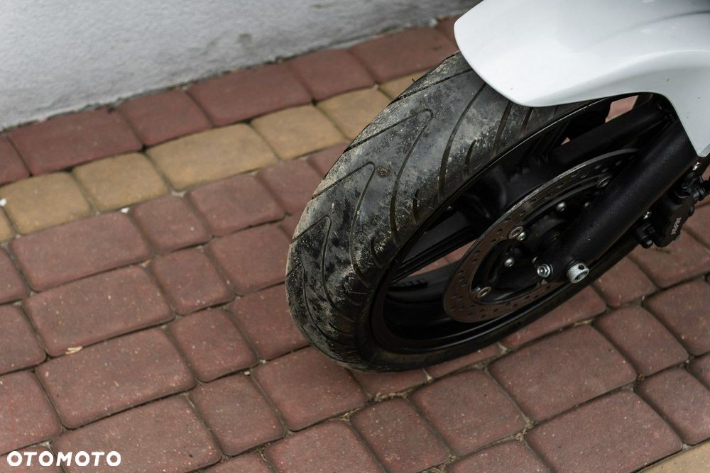Honda CBF - 7