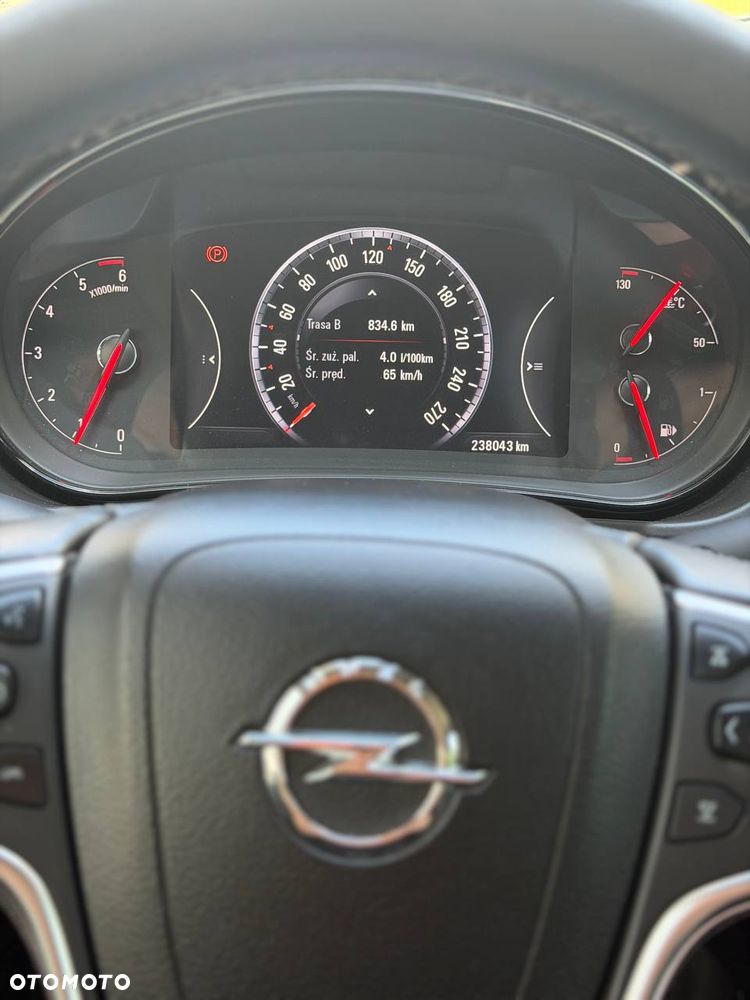 Opel Insignia 2.0 CDTI Cosmo S&S - 12