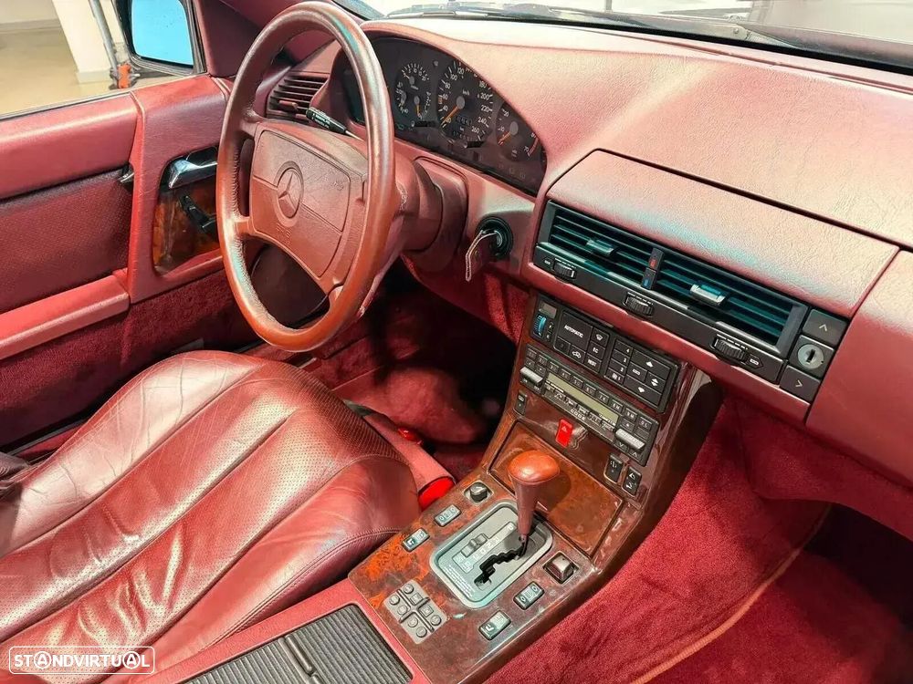 Mercedes-Benz SL 500 Standard - 40