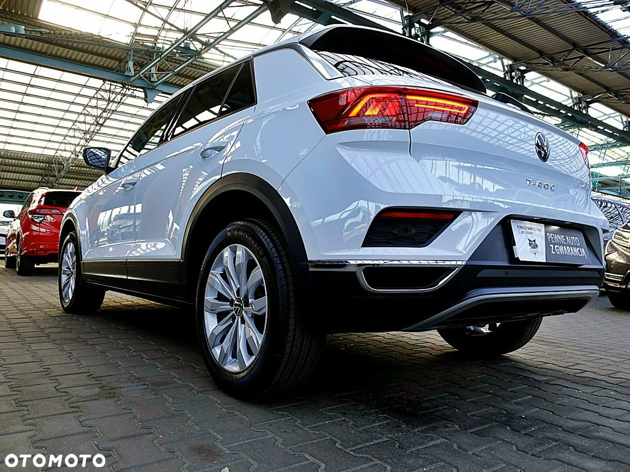 Volkswagen T-Roc - 8