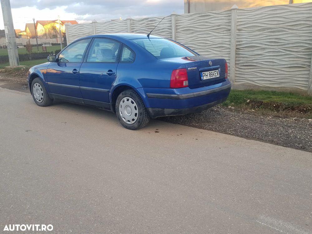 Volkswagen Passat Standard - 1