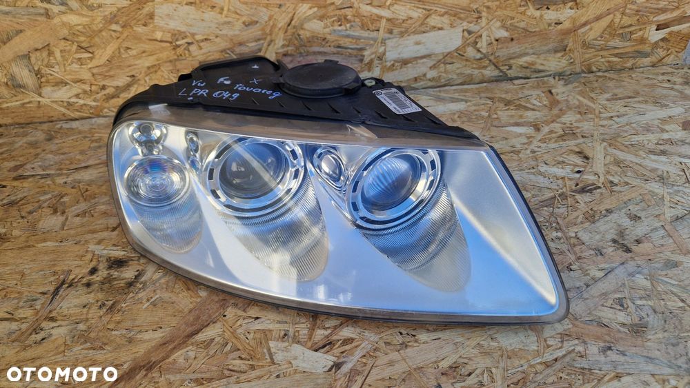 VW TOUAREG LAMPA PRZÓD PRZEDNIA PRAWA  EUROPA XENON 7L6941016CF - 6