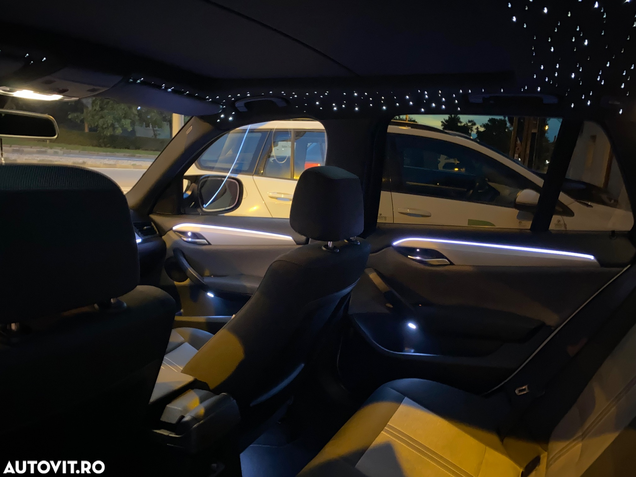 BMW X1 sDrive18d - 13