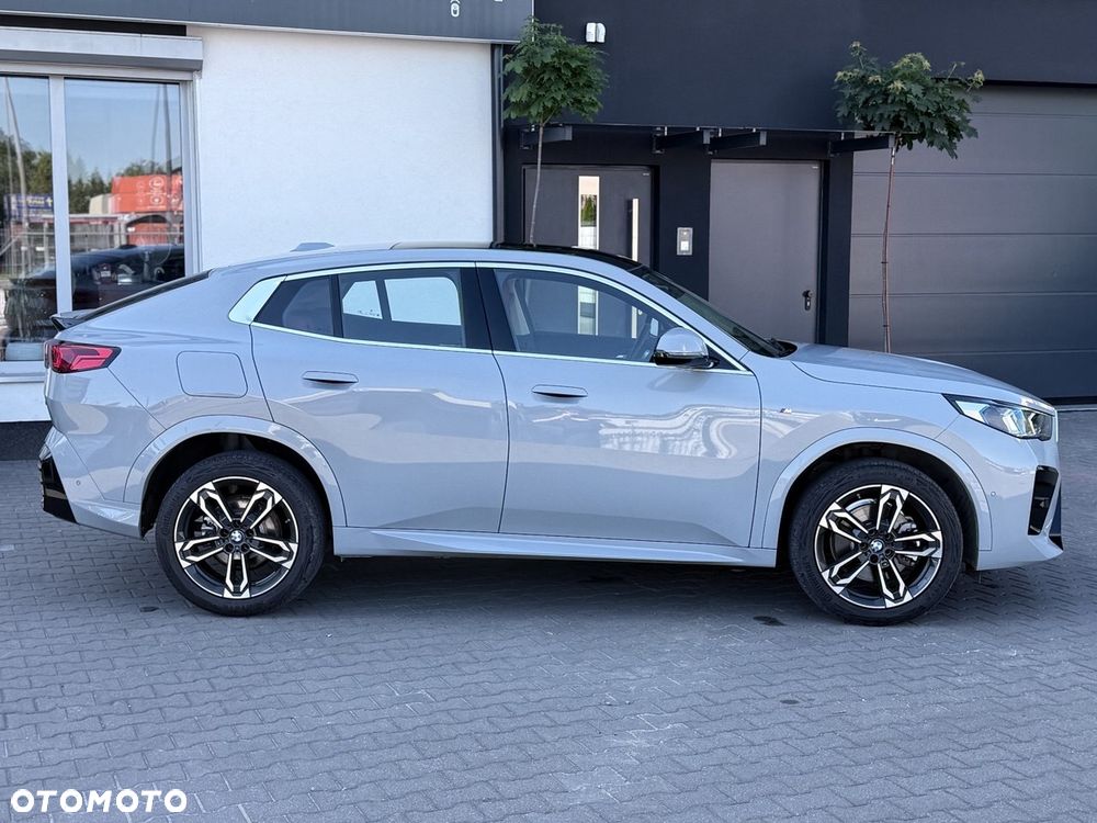 BMW X2 - 8