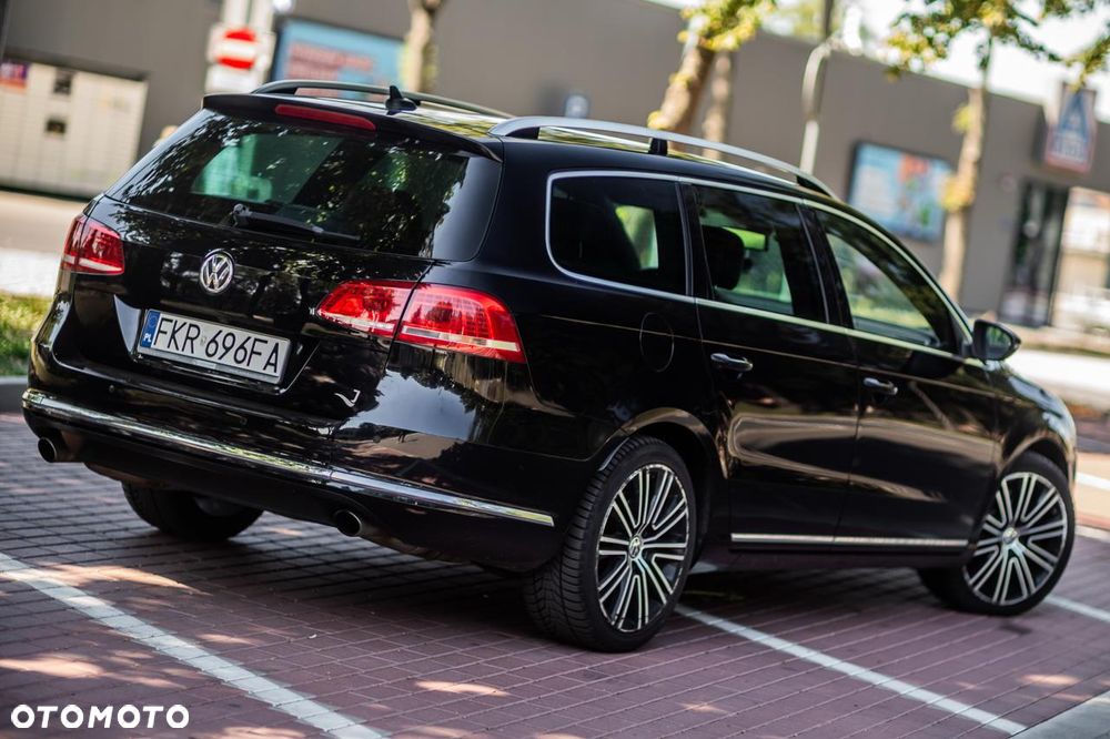 Volkswagen Passat 3.6 V6 4Mot Highline DSG - 3