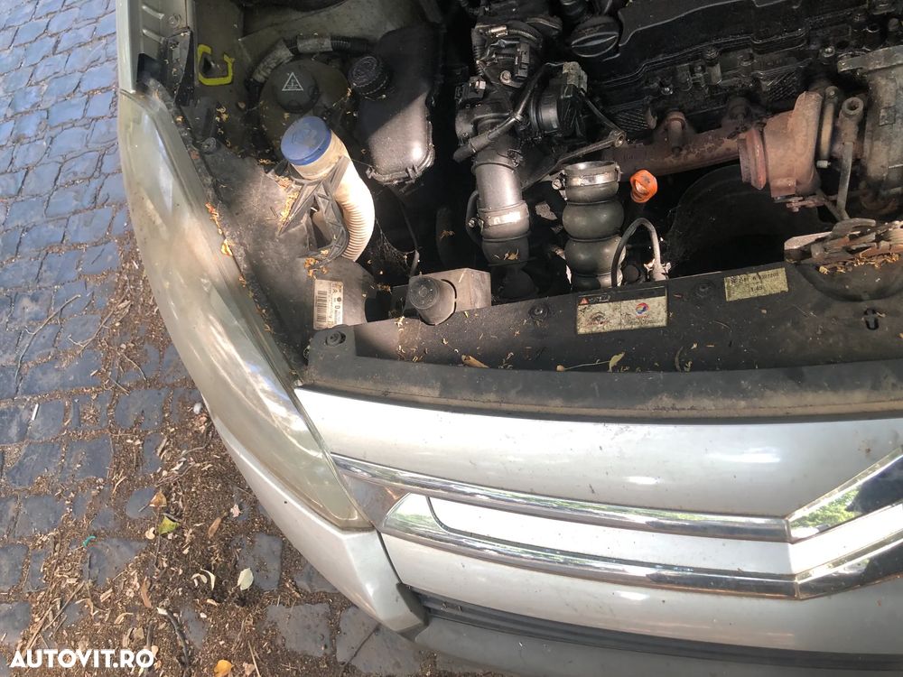 Bara fata completa cu masca grila Citroen Berlingo 2012 gri argintiu - 9