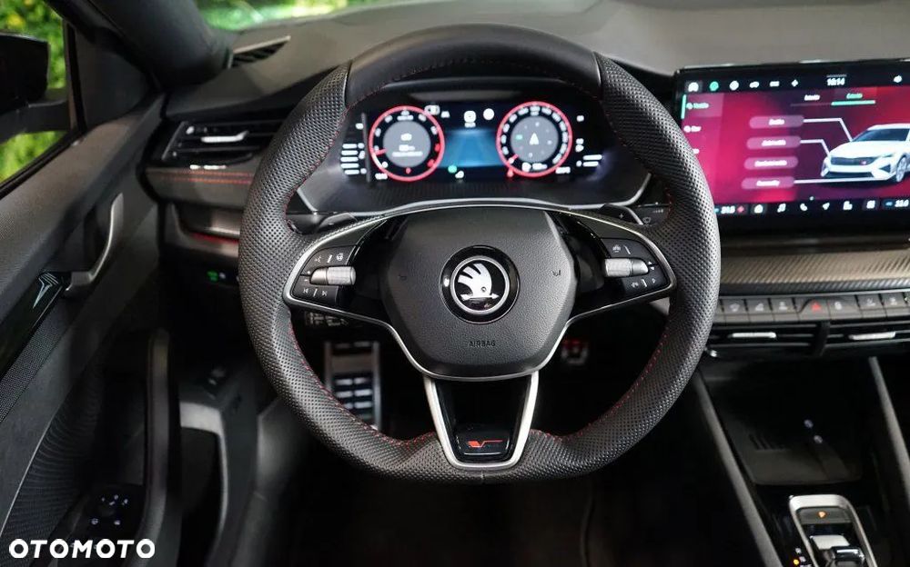 Skoda Octavia 2.0 TSI RS DSG - 8