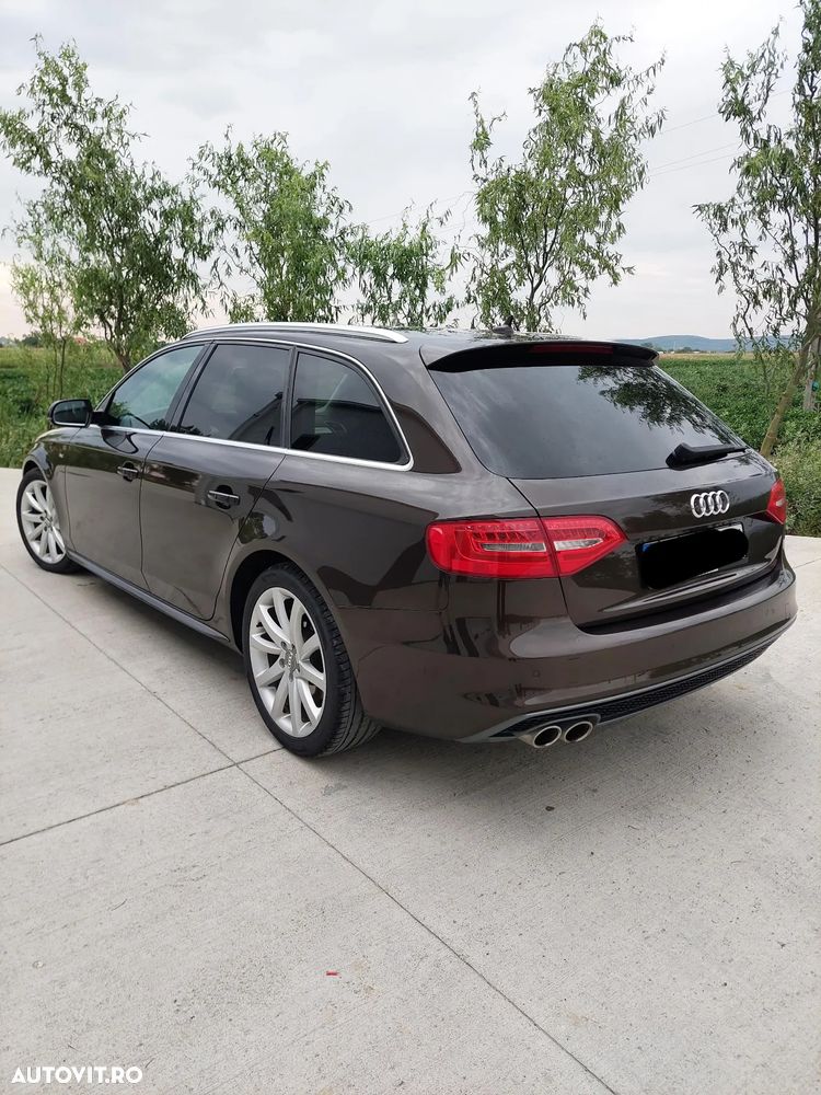 Audi A4 Avant 2.0 TDI DPF clean diesel multitronic S line Sportpaket - 5