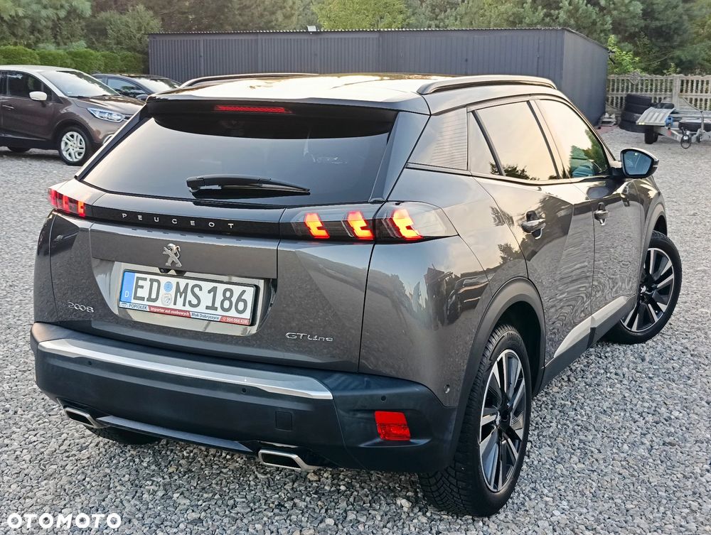 Peugeot 2008 PureTech 130 EAT8 GT Exclusive - 7