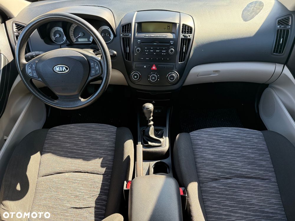 Kia ProCeed 1.6 CVVT EX - 11