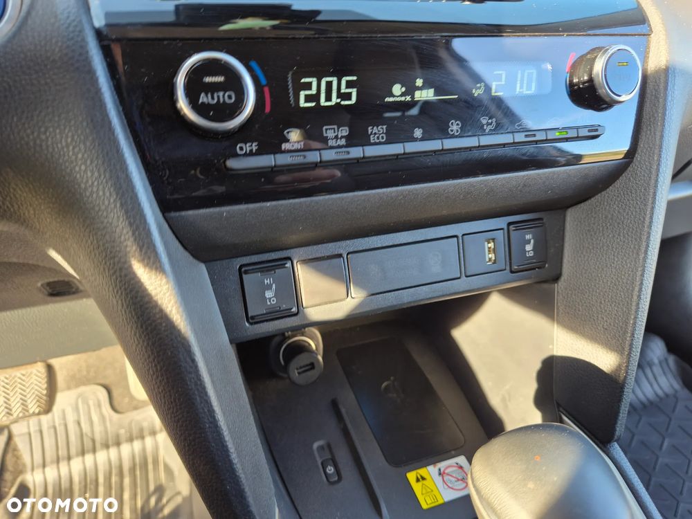 Toyota Yaris Cross Hybrid 1.5 Executive - 22