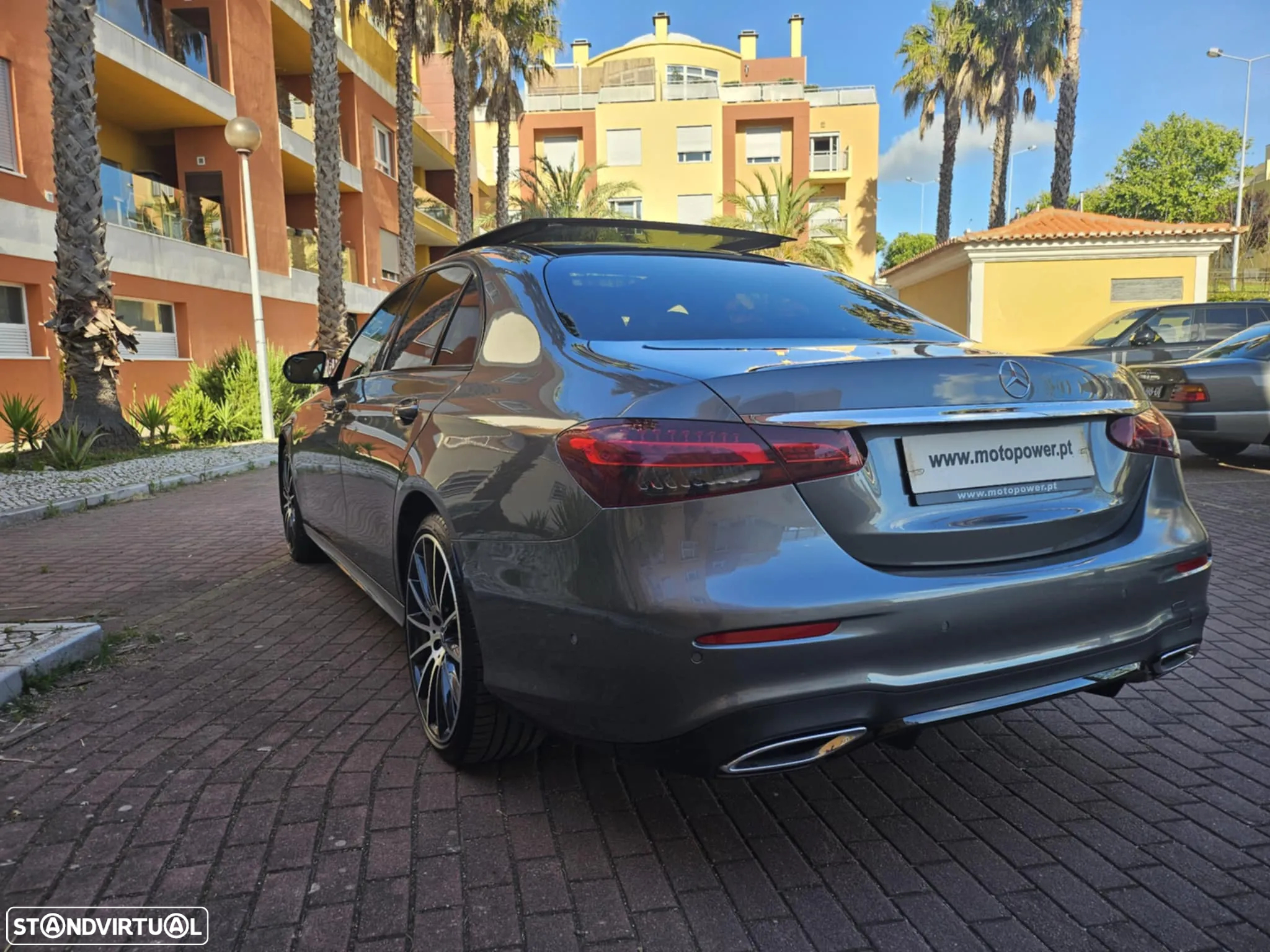 Mercedes-Benz E 220 d AMG Line - 21