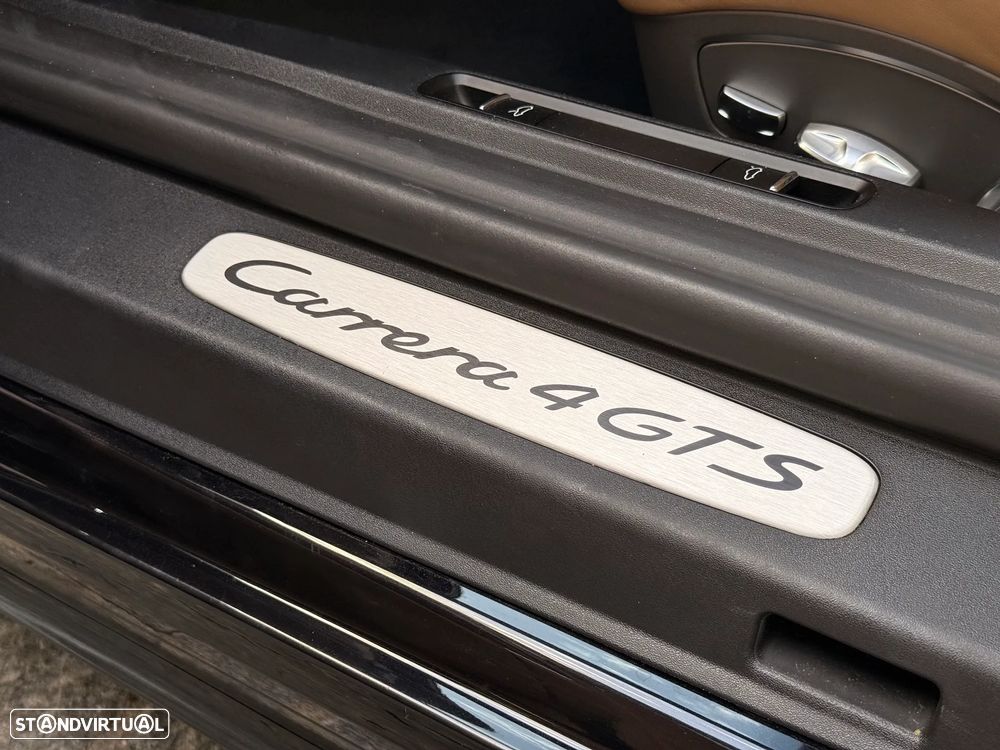 Porsche 911 (991) Carrera 4 GTS Cabriolet PDK - 31