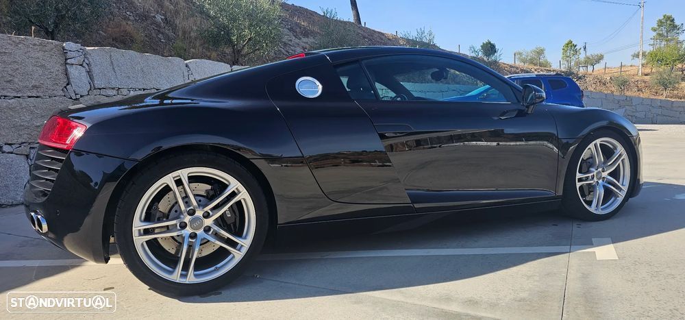 Audi R8 Coupé 4.2 FSI V8 quattro R-tronic - 4