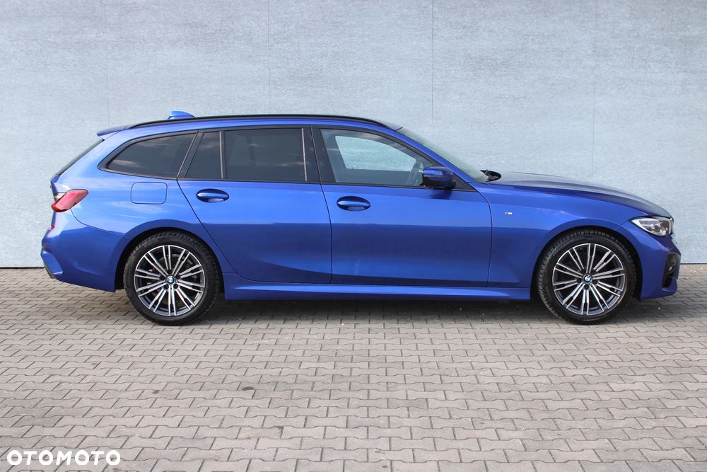 BMW Seria 3 320d xDrive M Sport sport - 6