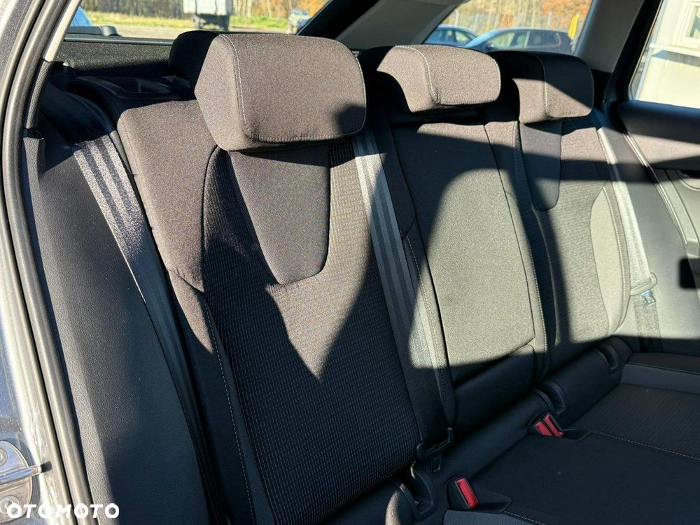 Skoda Octavia 1.5 TSI Selection - 20